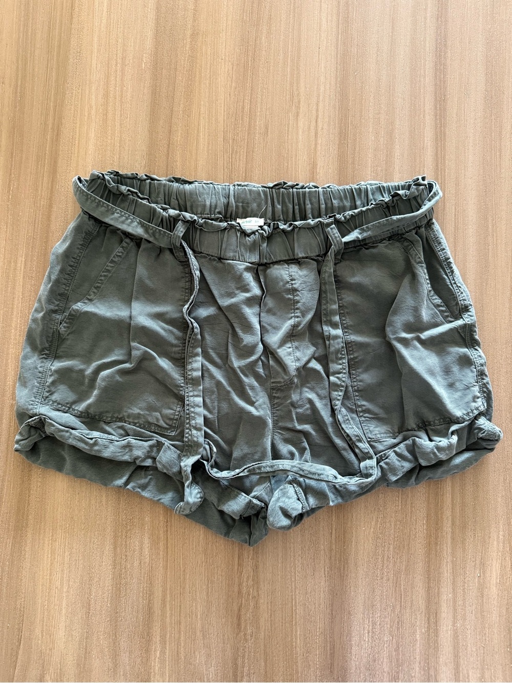 aerie Olive Green Elastic Waist Athletic Shorts